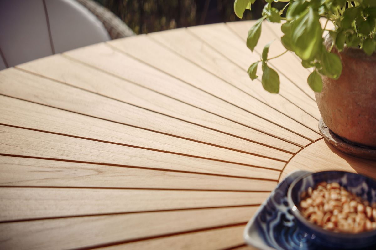 Living Ringsjø spisebord Ø150 cm - teak 