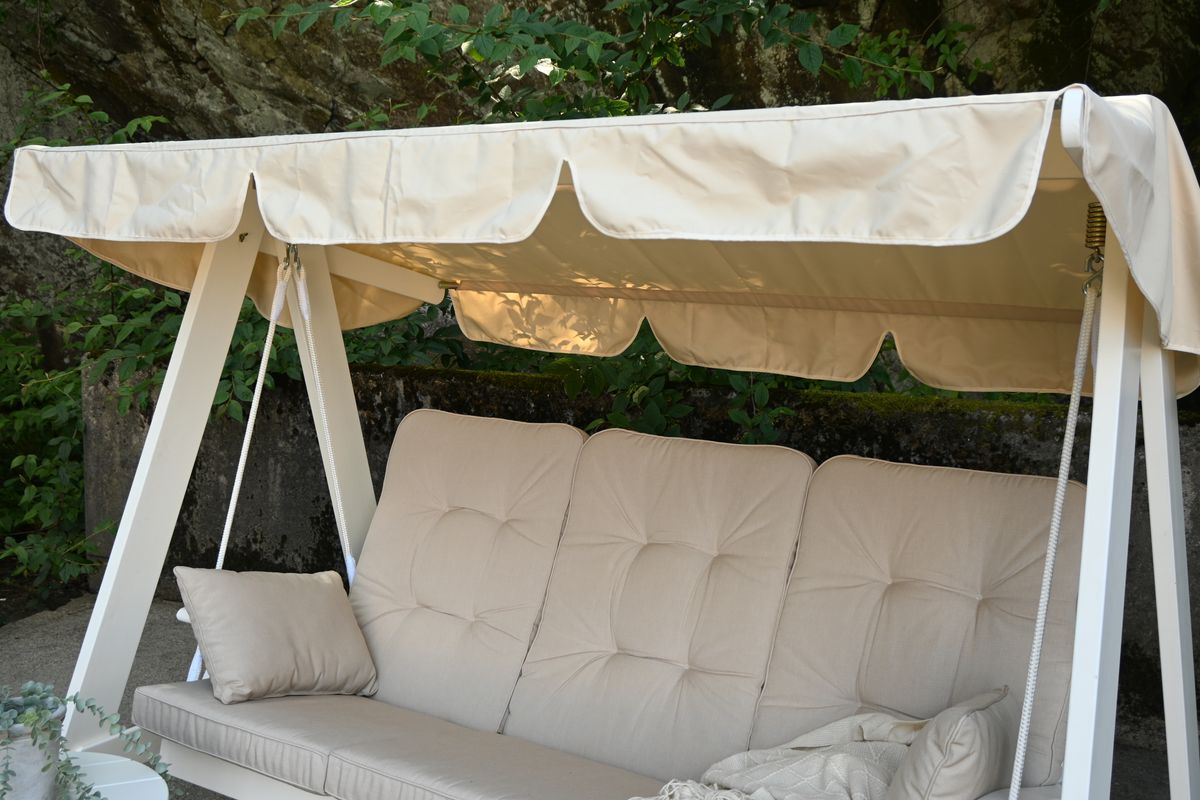 Dalom Typ hammock med tak - hvit/beige tak