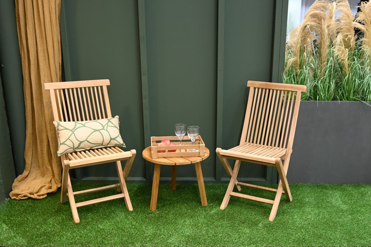 Nova sett 2 klappstoler+bord Ø50 cm - teak