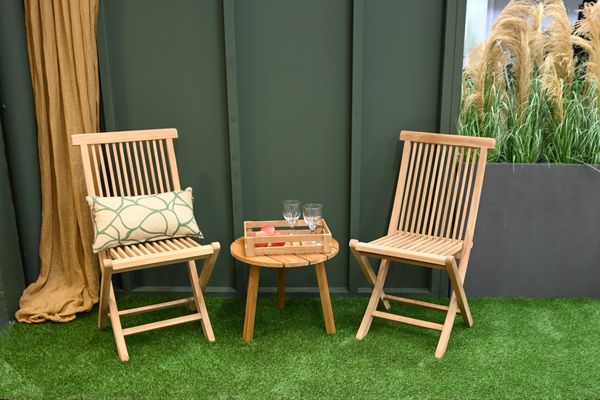 Hovedbilde Nova sett 2 klappstoler+bord Ø50 cm - teak