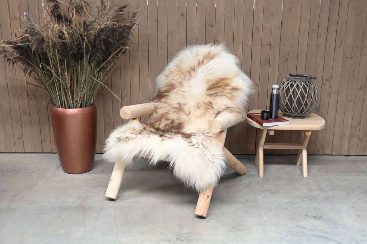 Sheepy saueskinn - ullhvit/brunmelert 