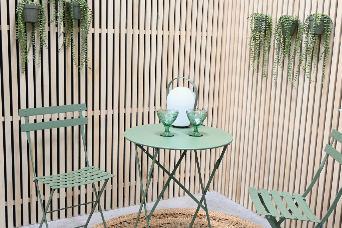 Fermob Bistro sammenleggbart kafésett - kaktusgrønn 